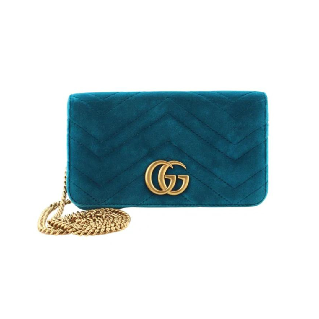 Something Borrowed GG Marmont Chain Flap Velvet Crossbody Bag to rent, kledingverhuur