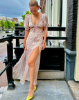 Rent for your upcoming holiday! Something Borrowed For Love & Lemons Floral Maxi Dress with Slits to rent, kledingverhuur